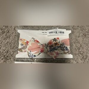 Little Sleepies bow NWT
